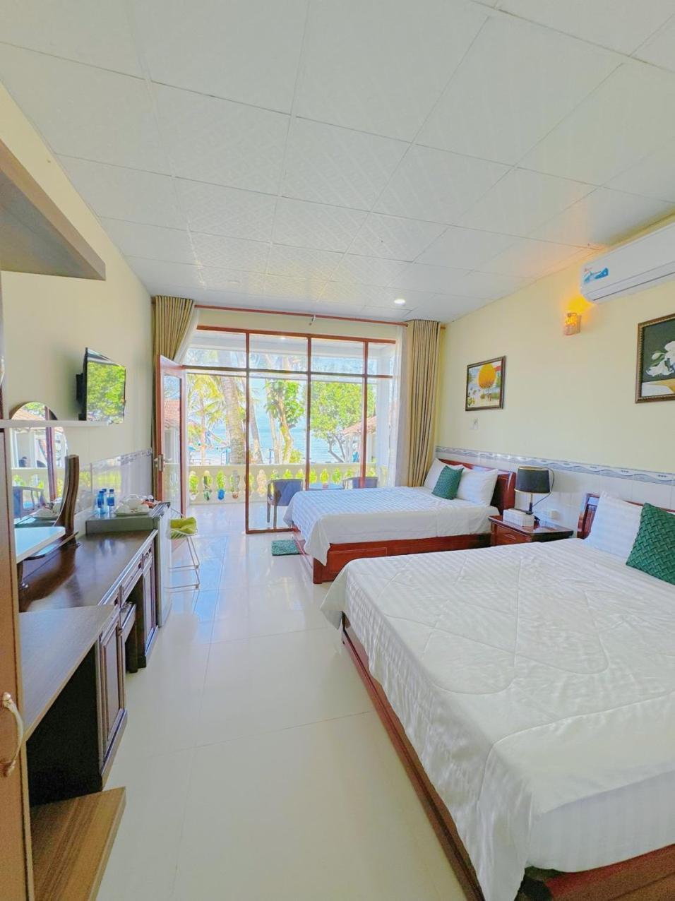 Nhat Lan Resort Phu Quoc Exteriör bild