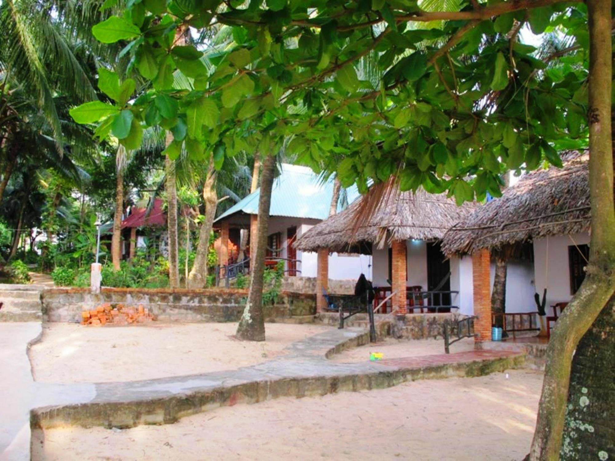 Nhat Lan Resort Phu Quoc Exteriör bild